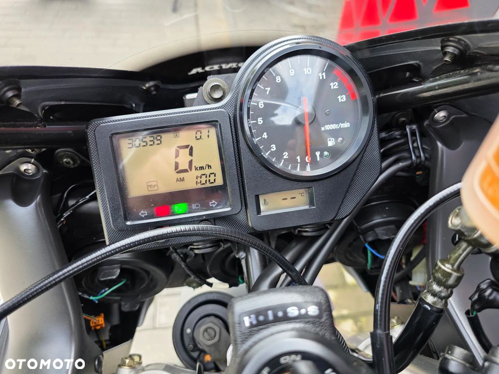 Honda CBR - 16
