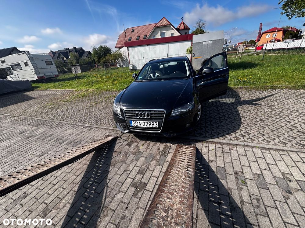 Audi A4 Avant - 1