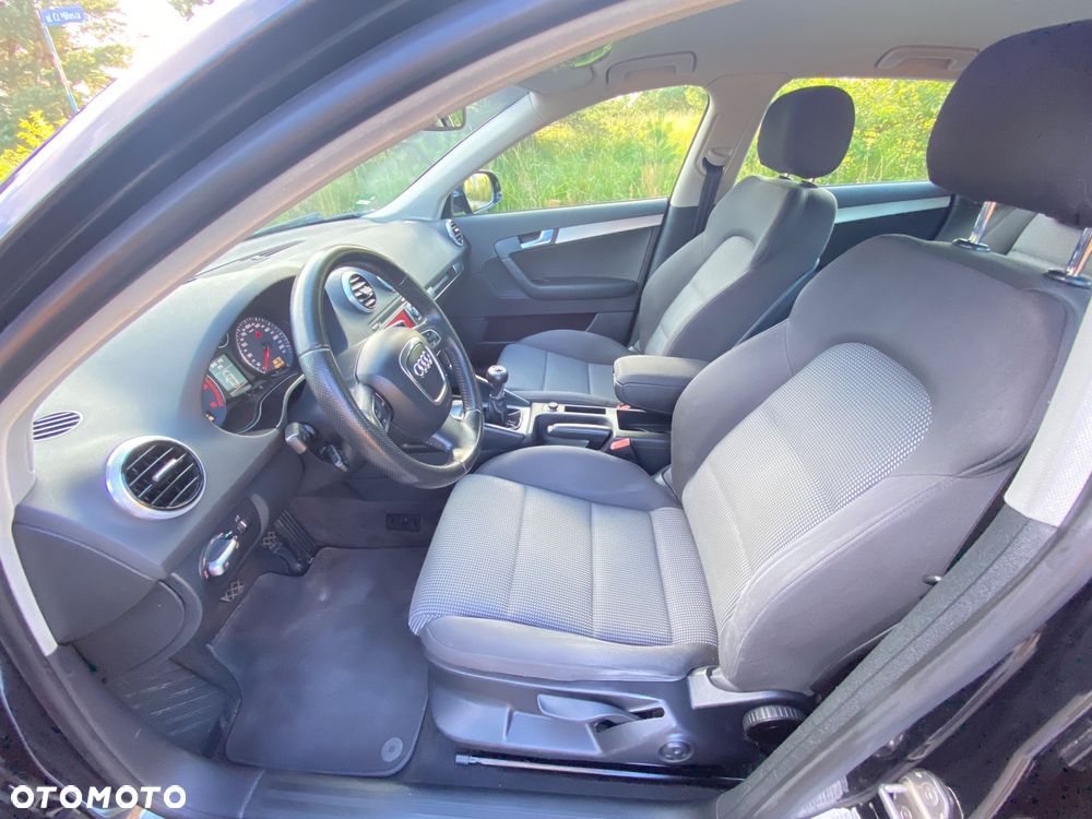 Audi A3 Sportback 2.0 TDI Ambition - 21