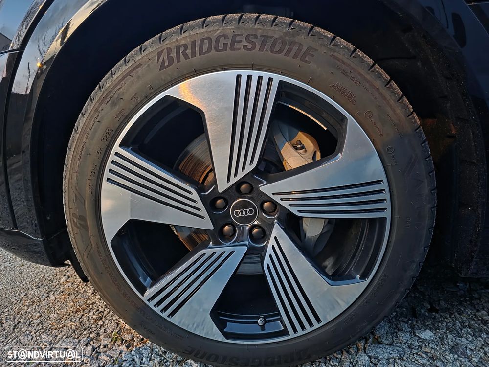 Audi Q8 e-Tron Sportback 50 quattro S line - 8