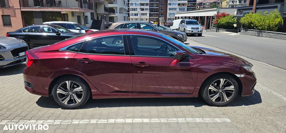 Honda Civic 1.5 VTEC Turbo CVT Elegance Navi - 18