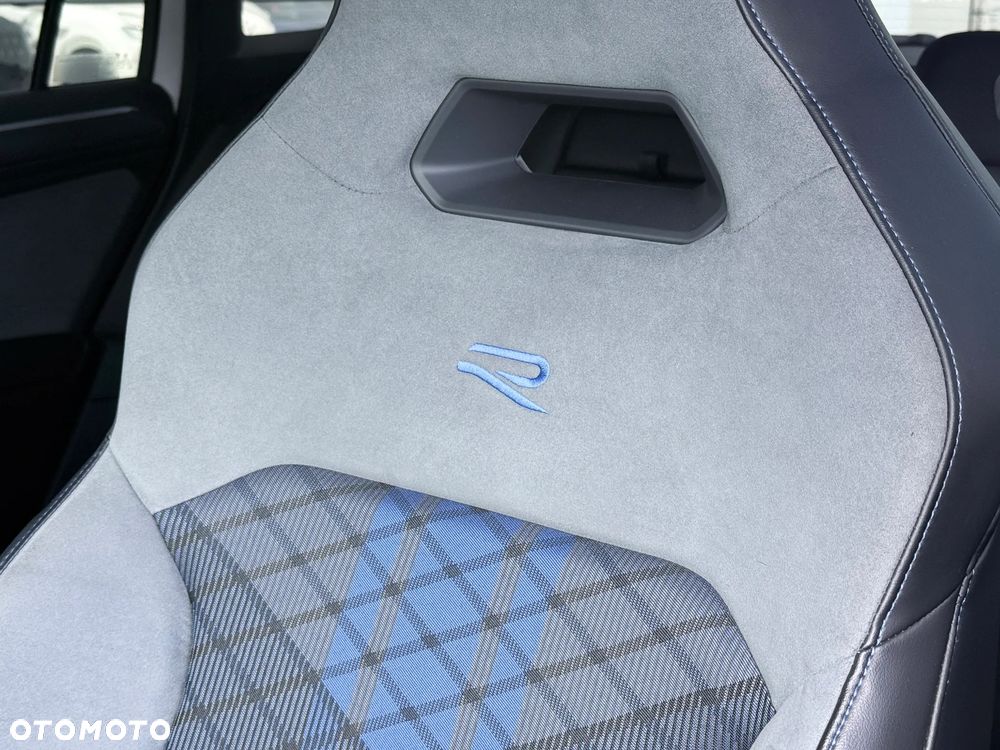 Volkswagen Tiguan - 29