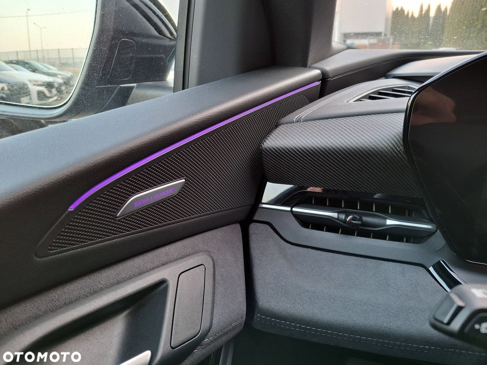 Audi Q6 e-tron - 24
