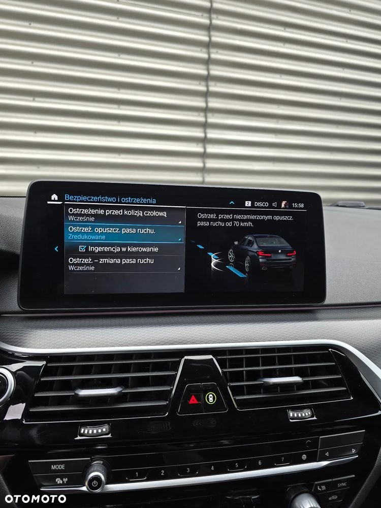 BMW Seria 5 530e M Sport sport - 21