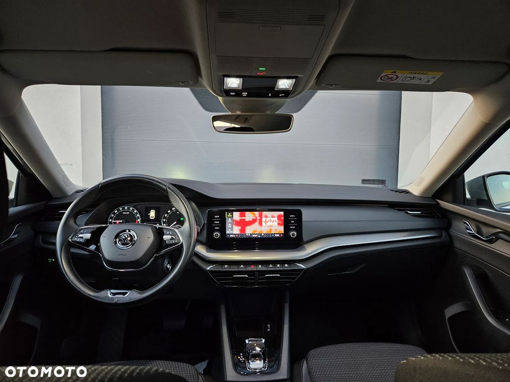 Skoda Octavia 2.0 TDI SCR Ambition DSG - 8