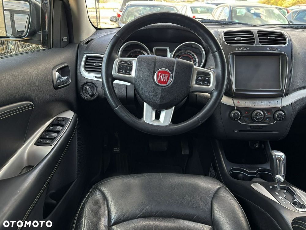 Fiat Freemont 2.0 Multijet Lounge AWD - 26