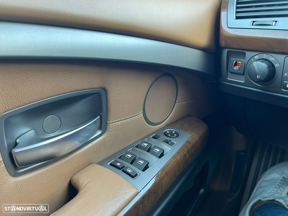 BMW 730 dA - 25