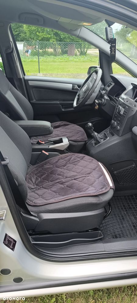 Opel Zafira 1.8 Family - 13