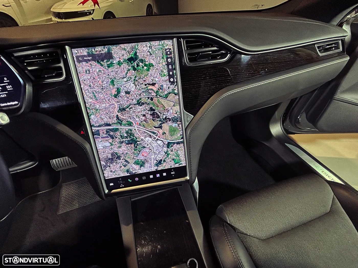 Tesla Model S - 30