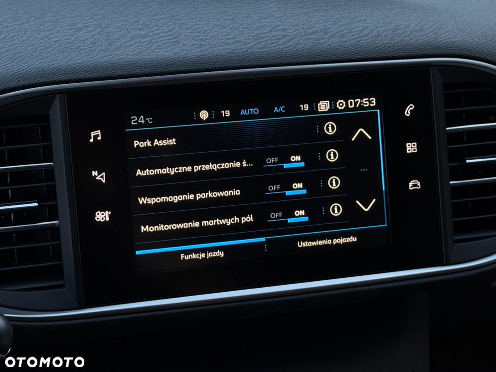 Peugeot 308 BlueHDi FAP 180 EAT8 Stop & Start GT - 28
