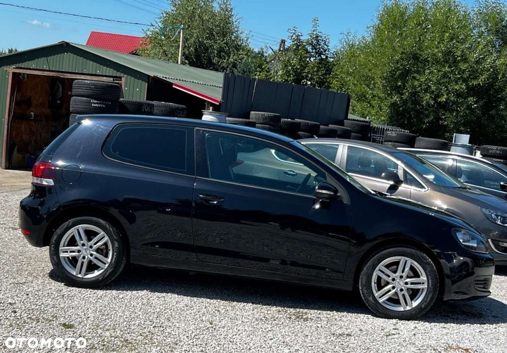 Volkswagen Golf - 5
