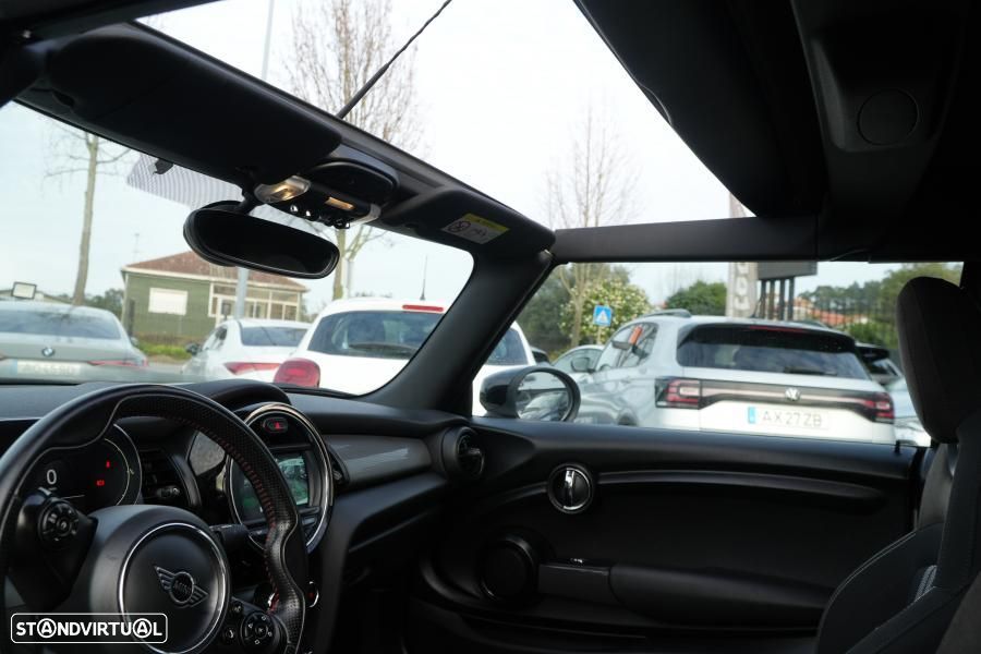 MINI Cabrio Cooper Premium Plus JCW Auto - 8