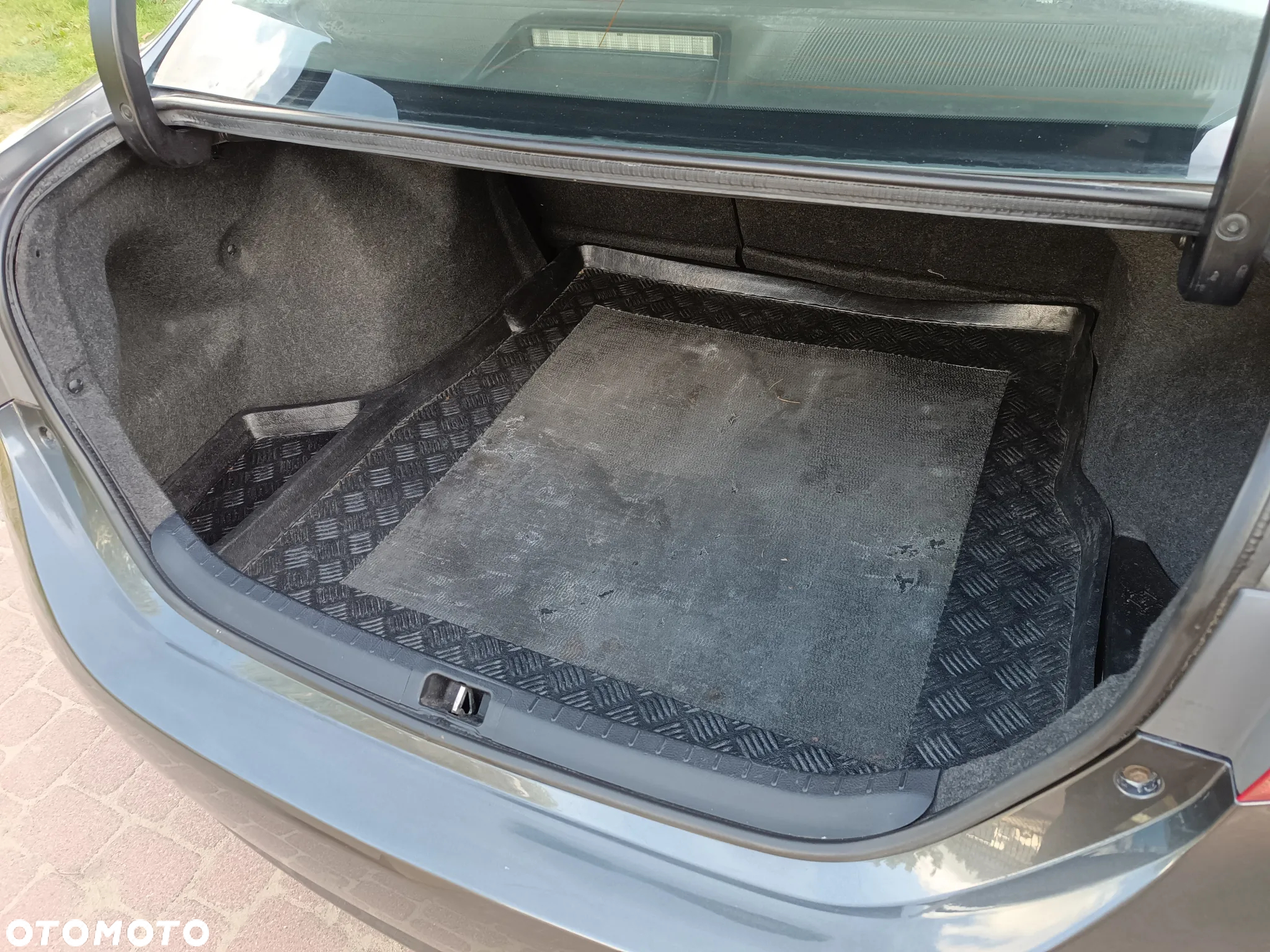 Toyota Corolla 1.6 Comfort - 31