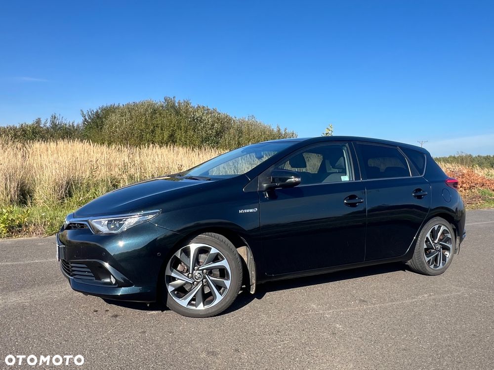 Toyota Auris Hybrid 135 Prestige - 2