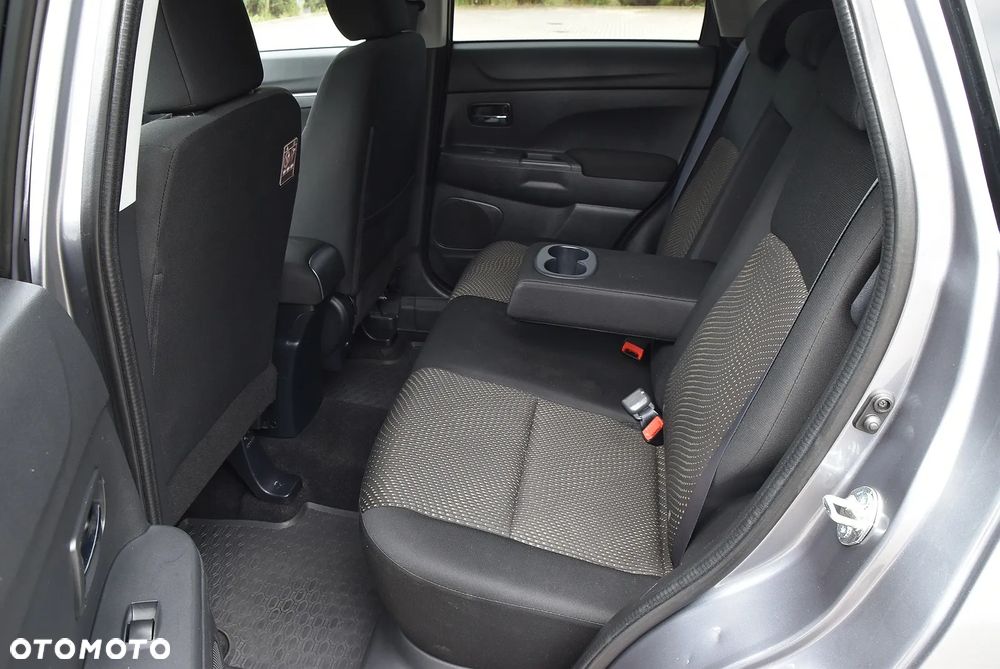 Mitsubishi ASX 1.6 2WD Diamant Edition+ - 17