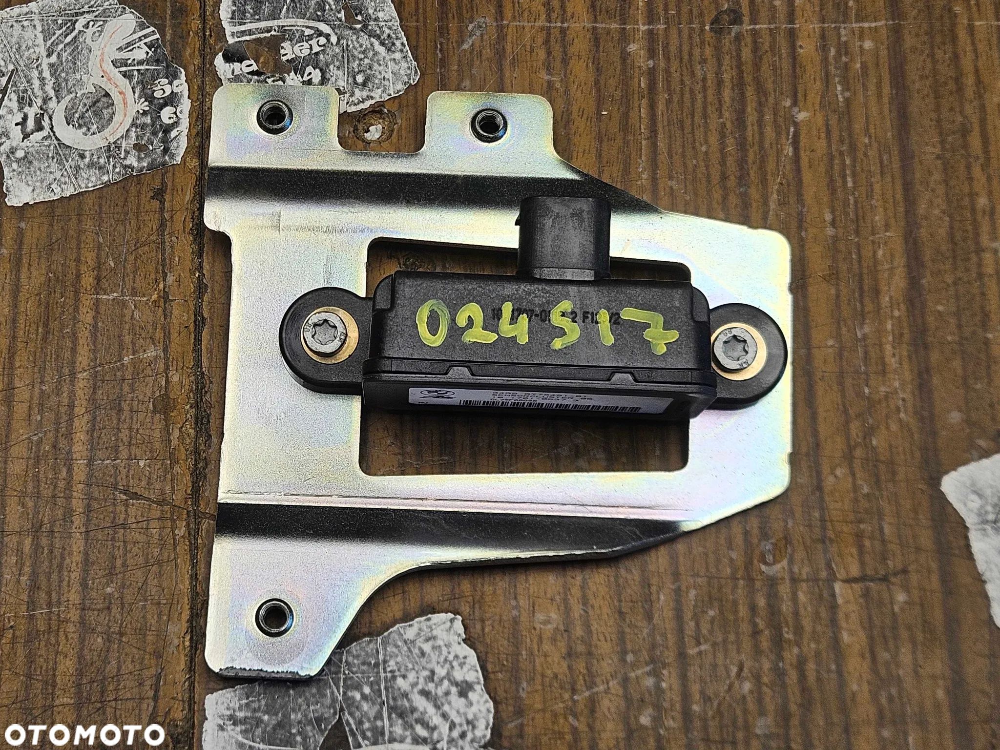 Czujnik ESP 6778421 Przyspieszenia Obrotu Sensor Czujnik BMW 1 3 E81 E87 E90 E91 E92 - 1