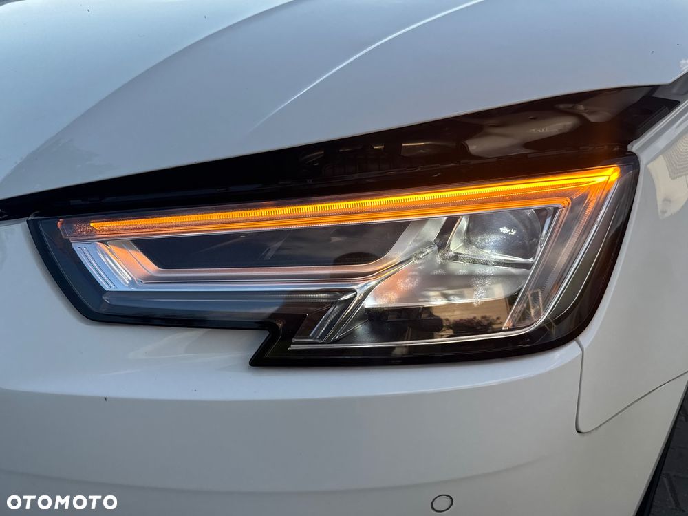 Audi A4 Limousine 2.0 TFSI ultra S tronic - 23