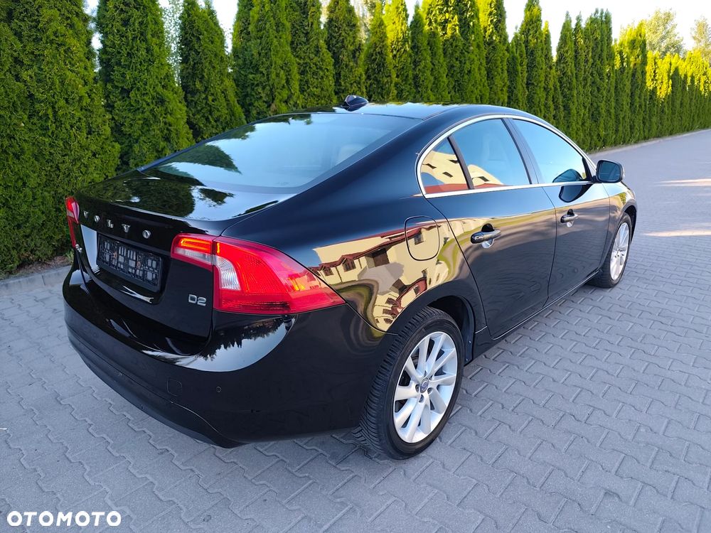 Volvo S60 D3 Summum - 4