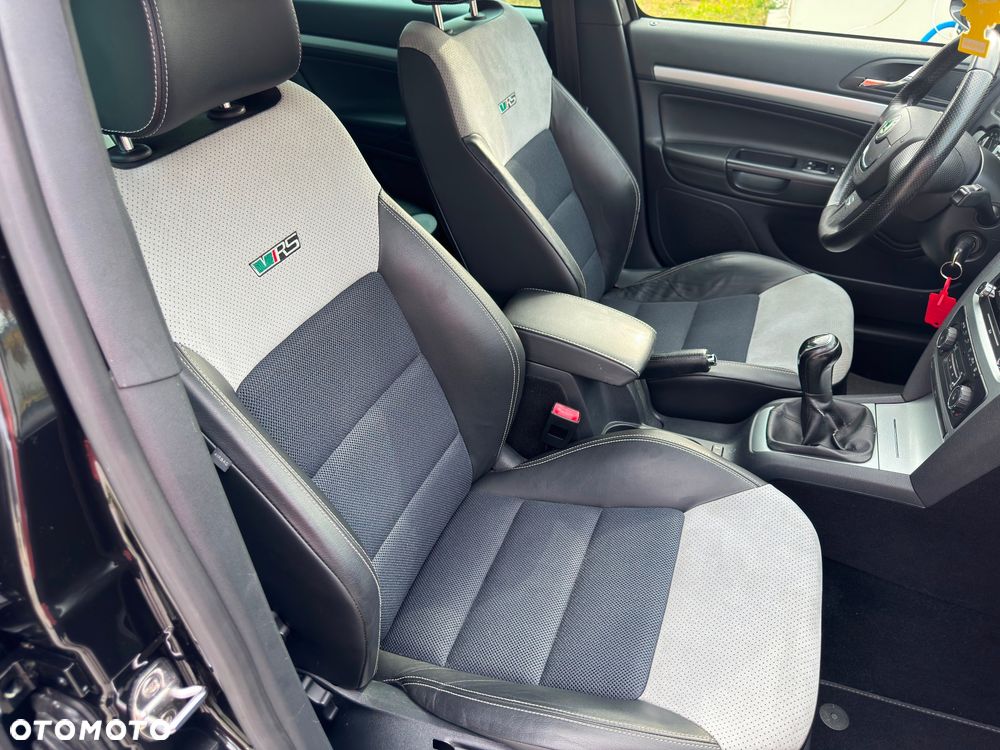 Skoda Octavia 2.0 TDI DPF RS - 15