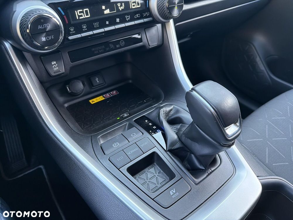 Toyota RAV4 2.5 Hybrid Comfort 4x2 - 18