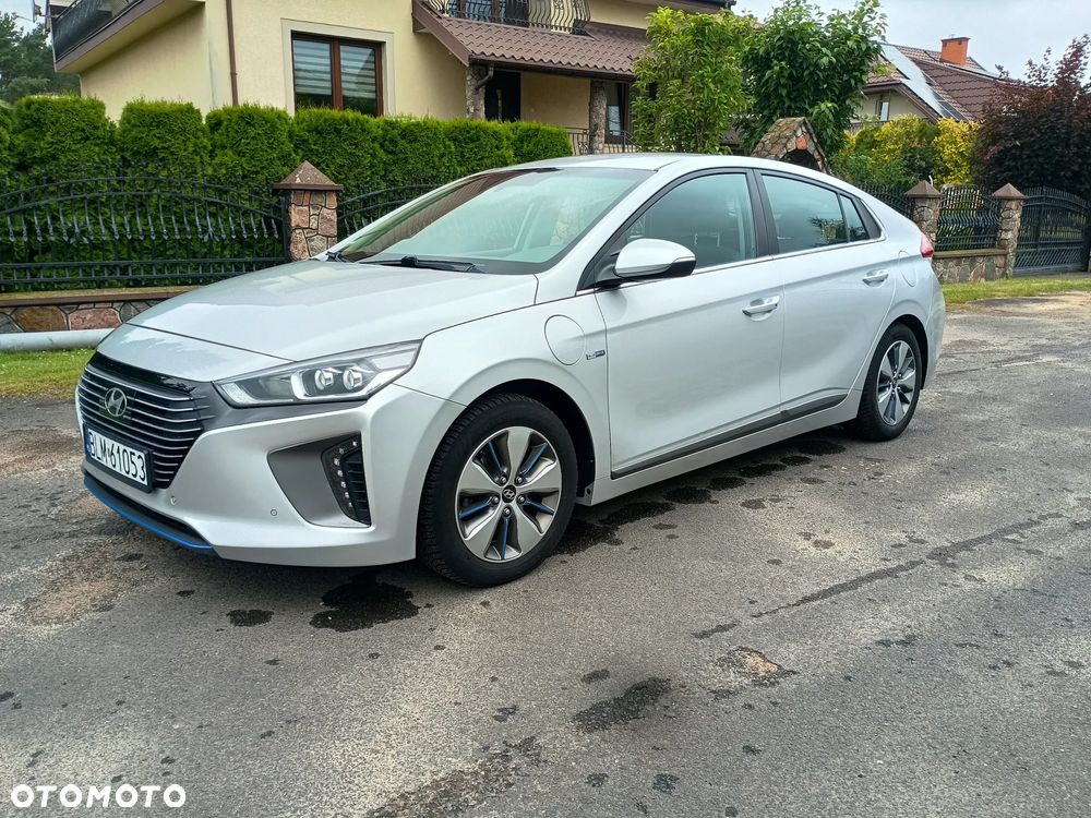 Hyundai IONIQ 1.6 GDI Premium - 1