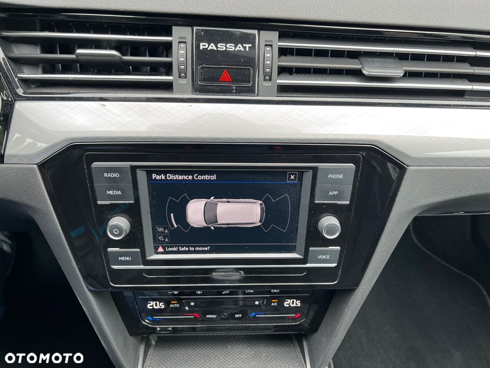 Volkswagen Passat 1.5 TSI EVO Business - 15