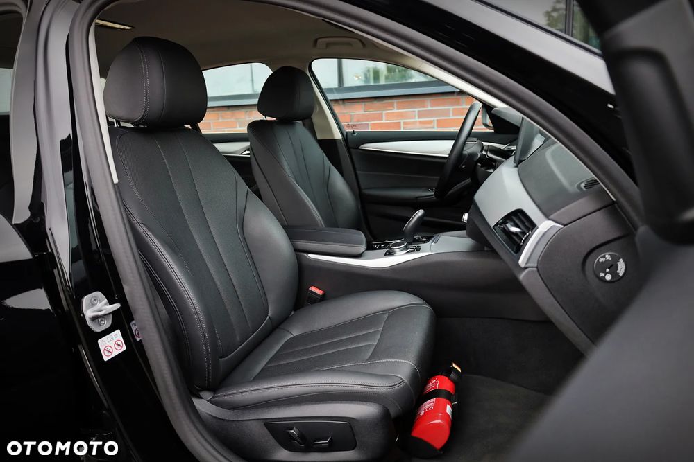 BMW Seria 5 - 22
