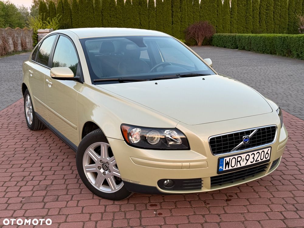 Volvo S40 2.4i Momentum - 1