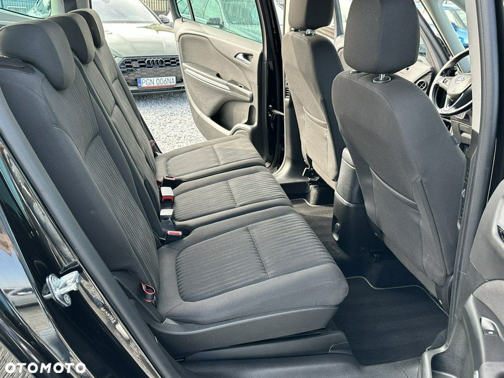 Opel Zafira - 10
