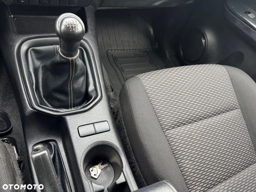 Toyota Hilux 2.4 D-4D Extra Cab DLX 4x4 - 20