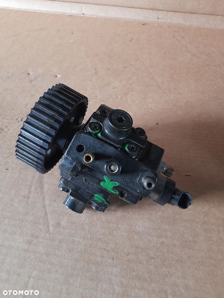 Pompa wtryskowa Opel 1.9 CDTI / JTD Z19DTH 0445010128 - 3