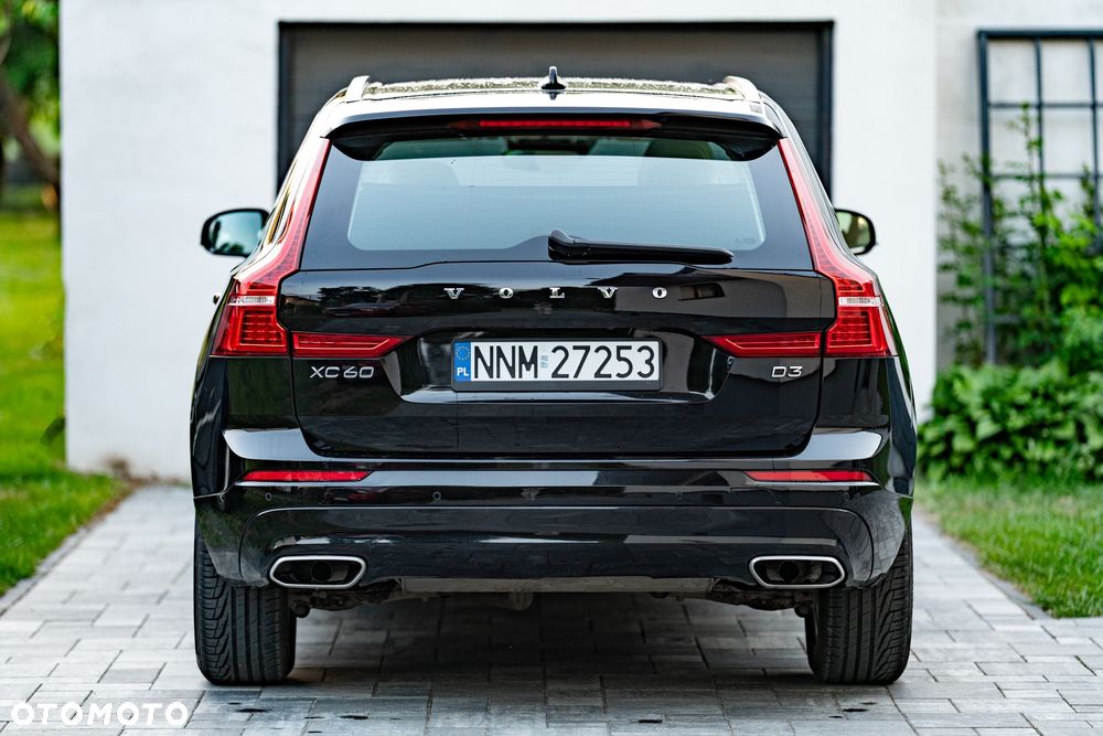 Volvo XC 60 D3 Momentum Pro - 6