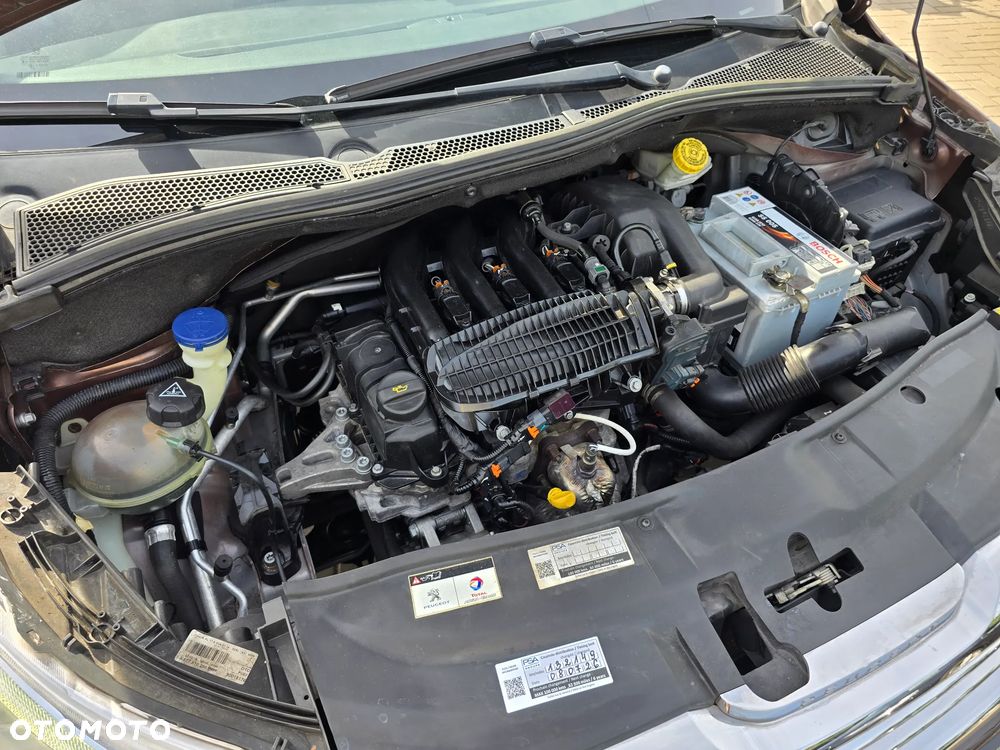 Peugeot 2008 - 16