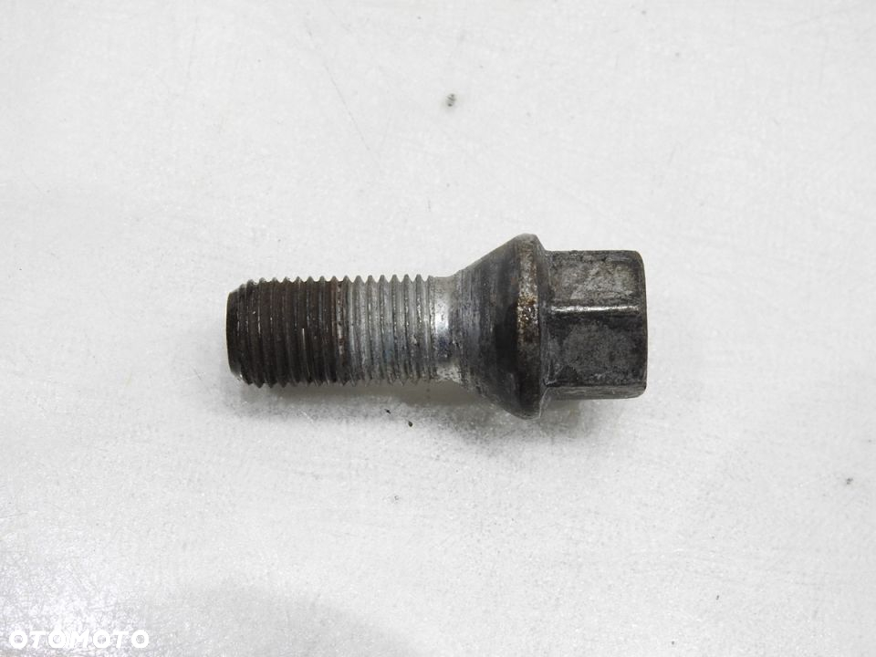 ŚRUBA ŚRUBY FELG MERCEDES W212 - 4