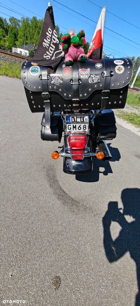 Suzuki Intruder - 6