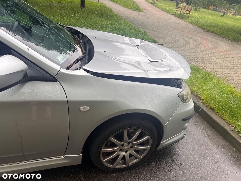 Subaru Impreza 2.0 RA - 11