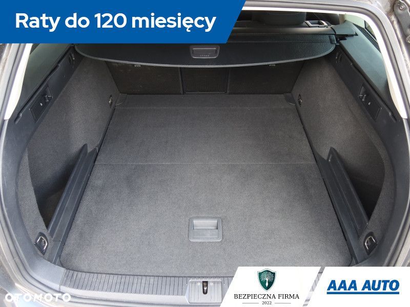 Volkswagen Passat Variant - 16