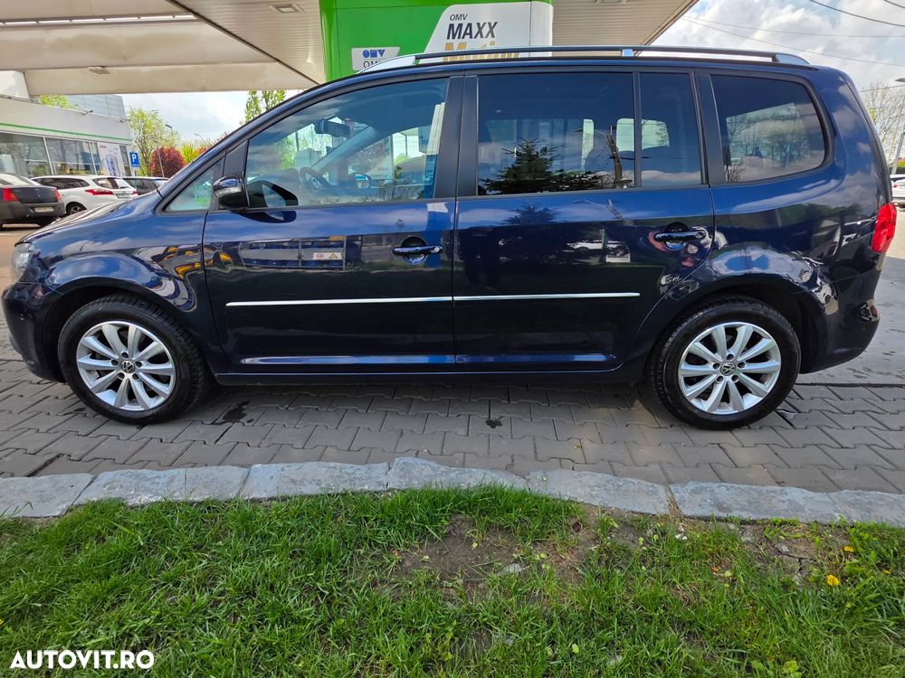 Volkswagen Touran 2.0 TDI Highline DSG - 5