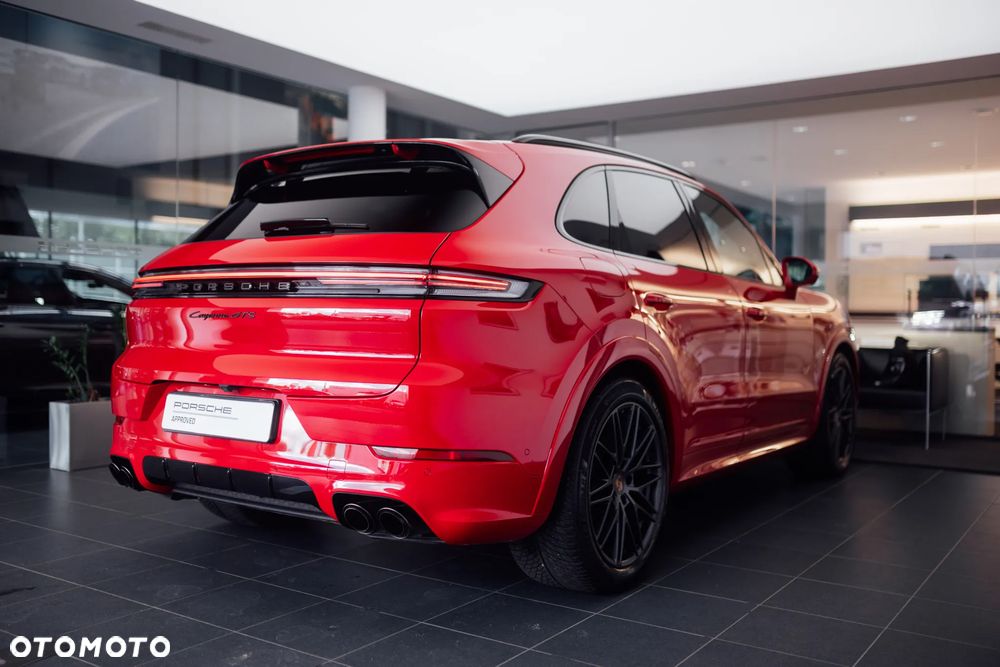 Porsche Cayenne - 12