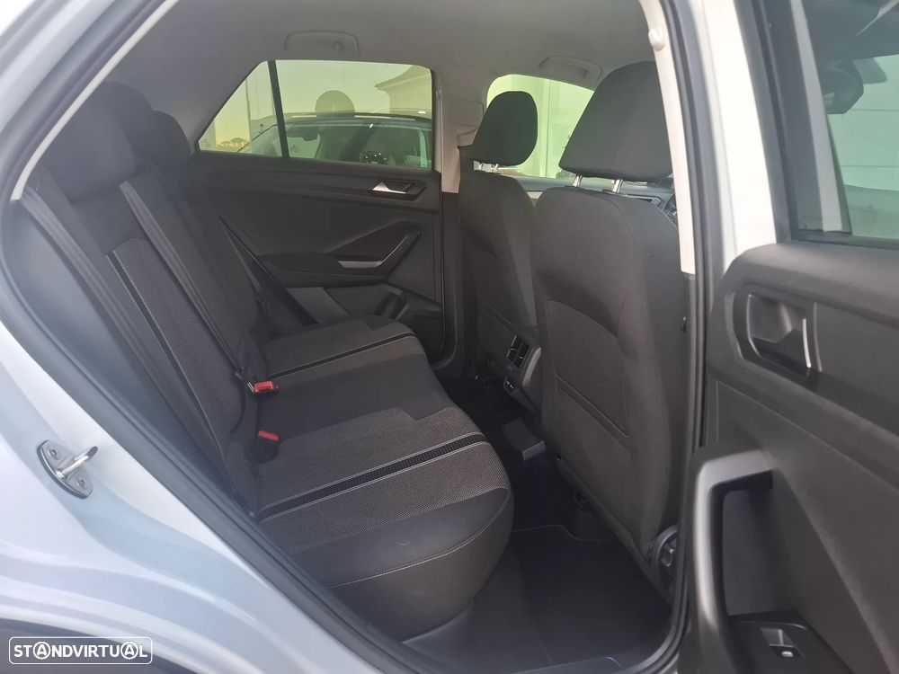 VW T-Roc 1.0 TSI Style - 37