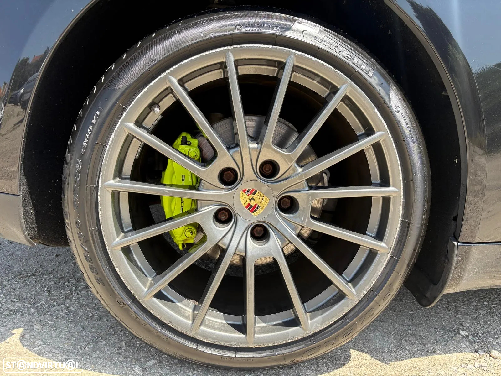 Porsche Panamera 4 E-Hybrid - 59