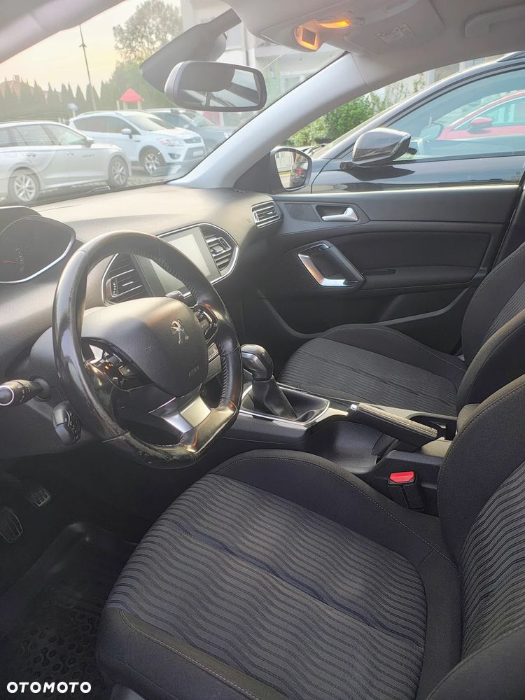 Peugeot 308 1.6 HDi Active - 12