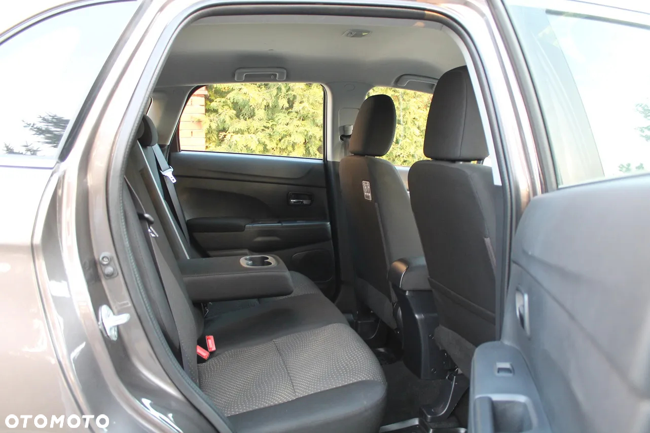 Mitsubishi ASX 1.6 Active - 17
