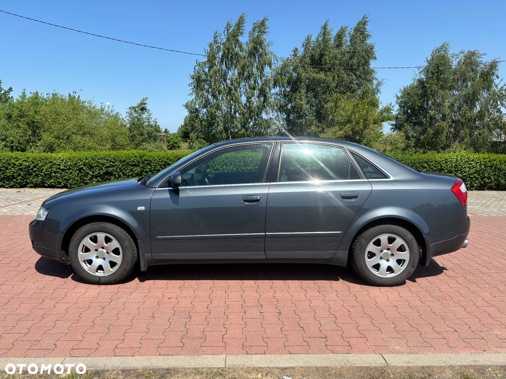 Audi A4 Limousine 1.8T - 5