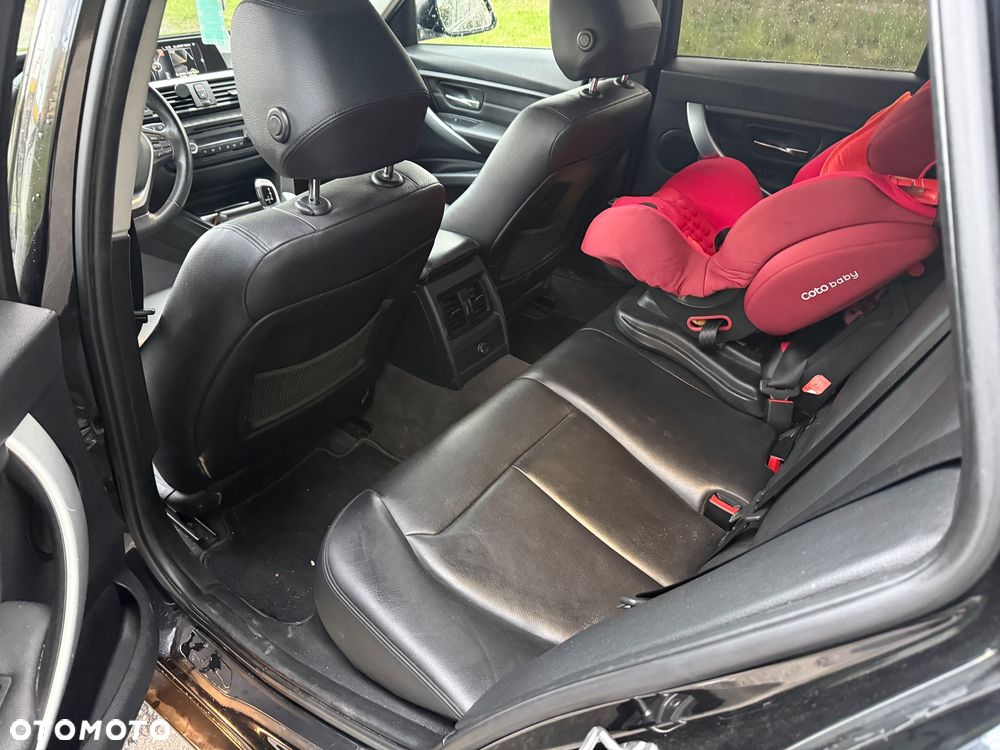 BMW Seria 3 - 18