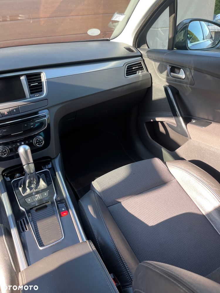 Peugeot 508 BlueHDi 180 EAT6 Stop&Start Allure - 17