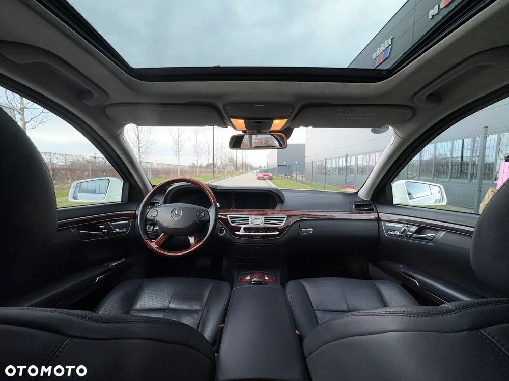 Mercedes-Benz Klasa S 600 L - 12