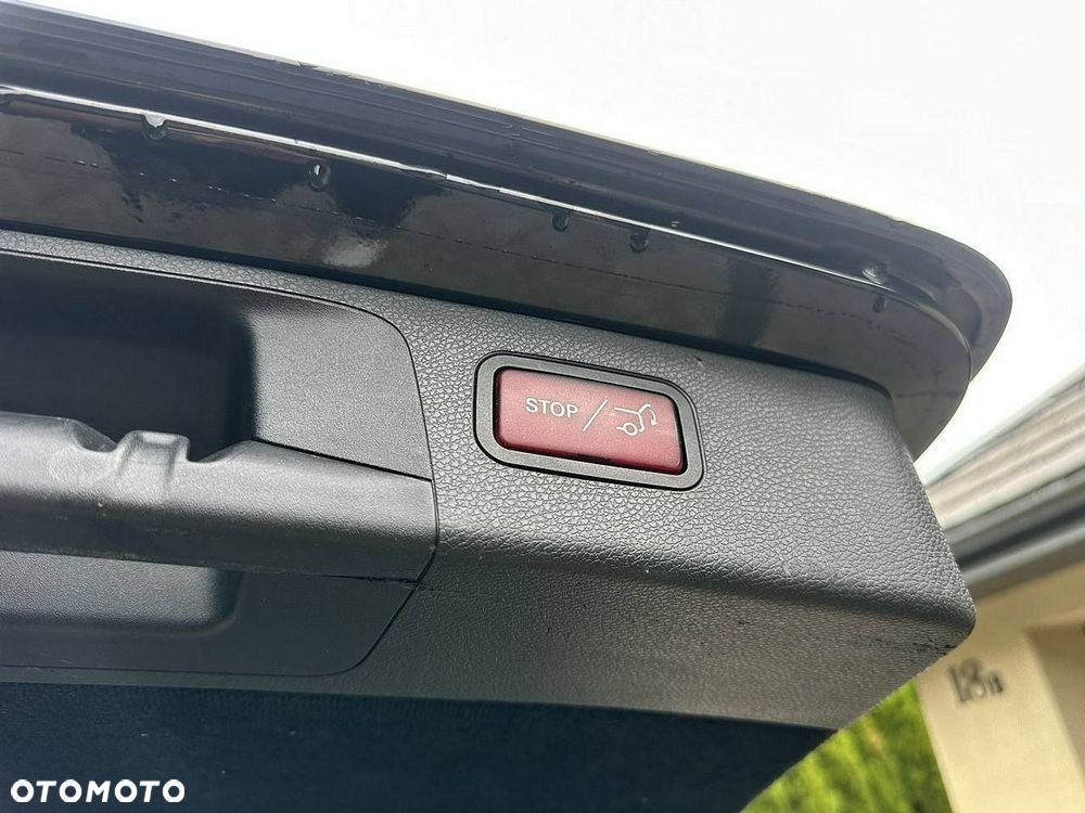 Mercedes-Benz Klasa E 220 d 9G-TRONIC Avantgarde - 21