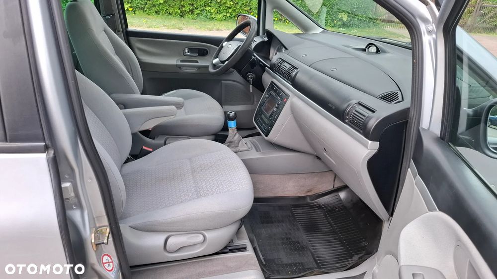 Ford Galaxy TDI Trend - 8