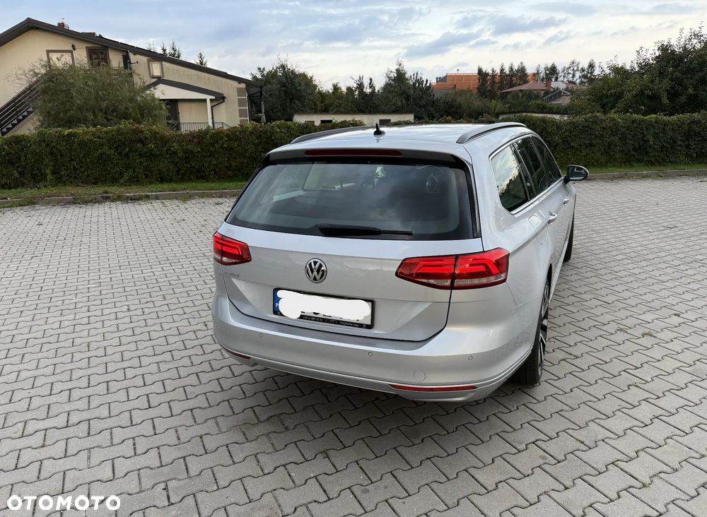 Volkswagen Passat - 6